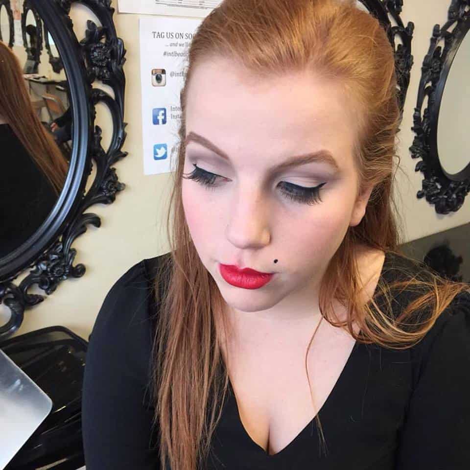 makeup artist training